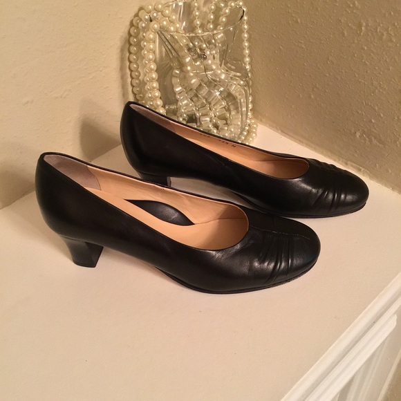 Taryn Rose Shoes - Taryn Rose Lauretta-Napa Heels